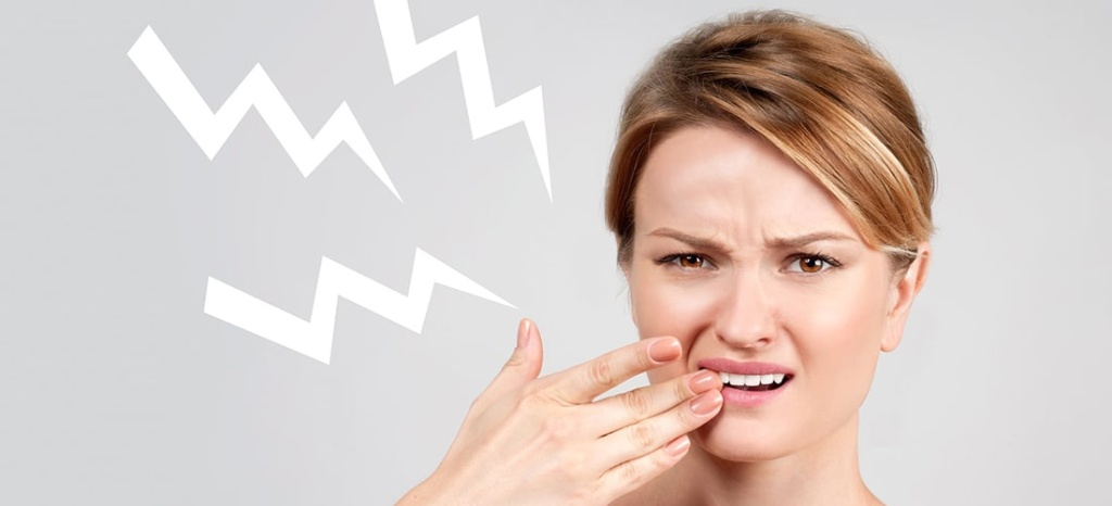 Почему зубы стали чувствительными: причины и способы лечения