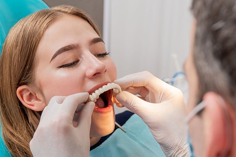 Диагностика и методы восстановления верхних зубов