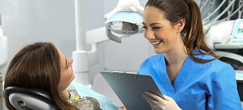 Когда идти к стоматологу: показания и профилактика