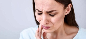 Больно ли лечить зубы: почему не надо бояться визита к стоматологу