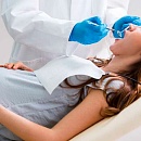 Стоматолог при беременности: когда посещать, что можно лечить